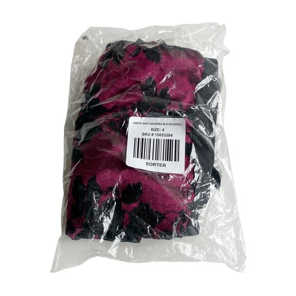 Torrid Lace Boudoir Garter Skirt Size 4 4X Navarra Black Boudoir Sheer Lingerie - Picture 4 of 14